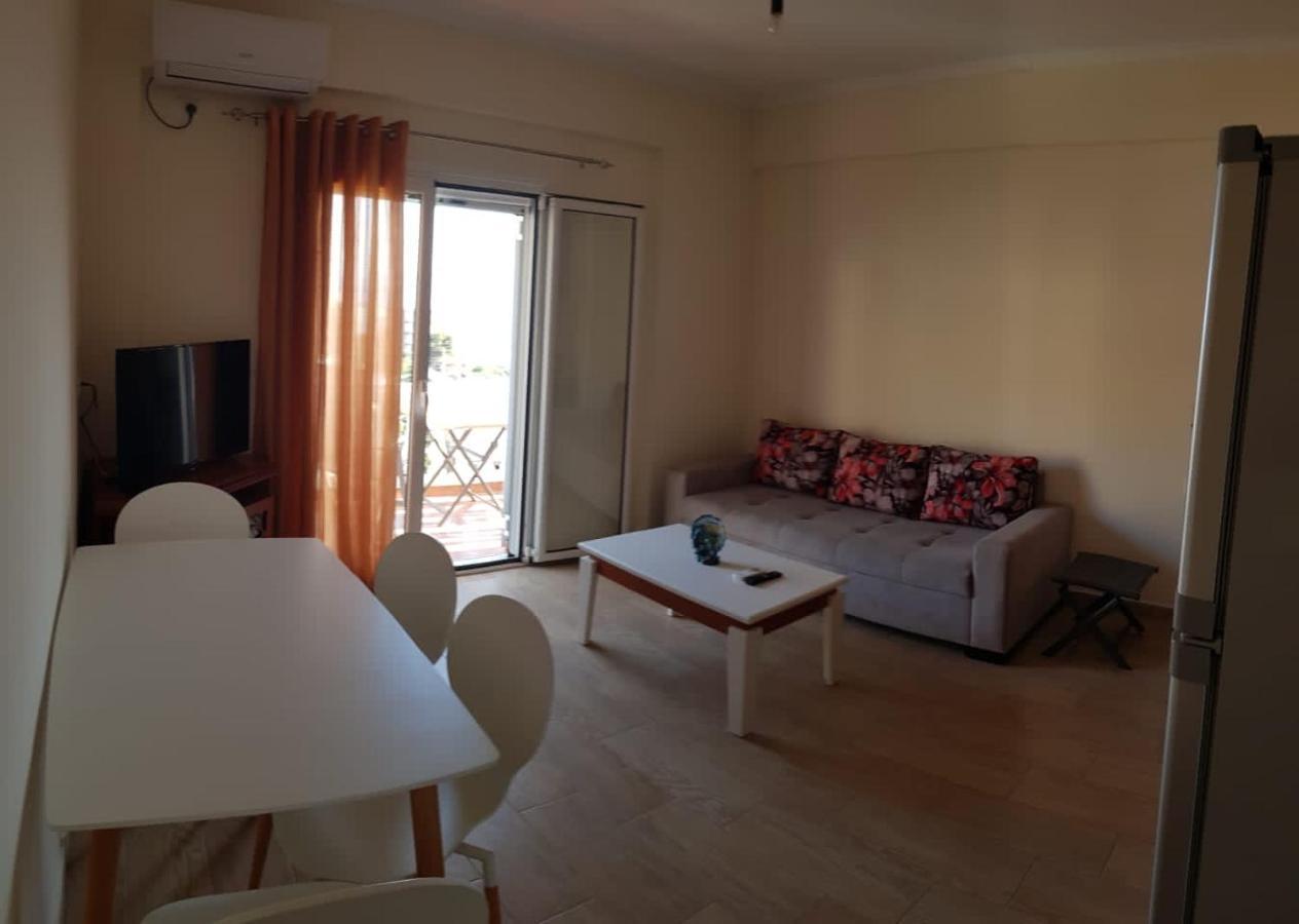 Stunning Sea View Apartments Sarande Ngoại thất bức ảnh