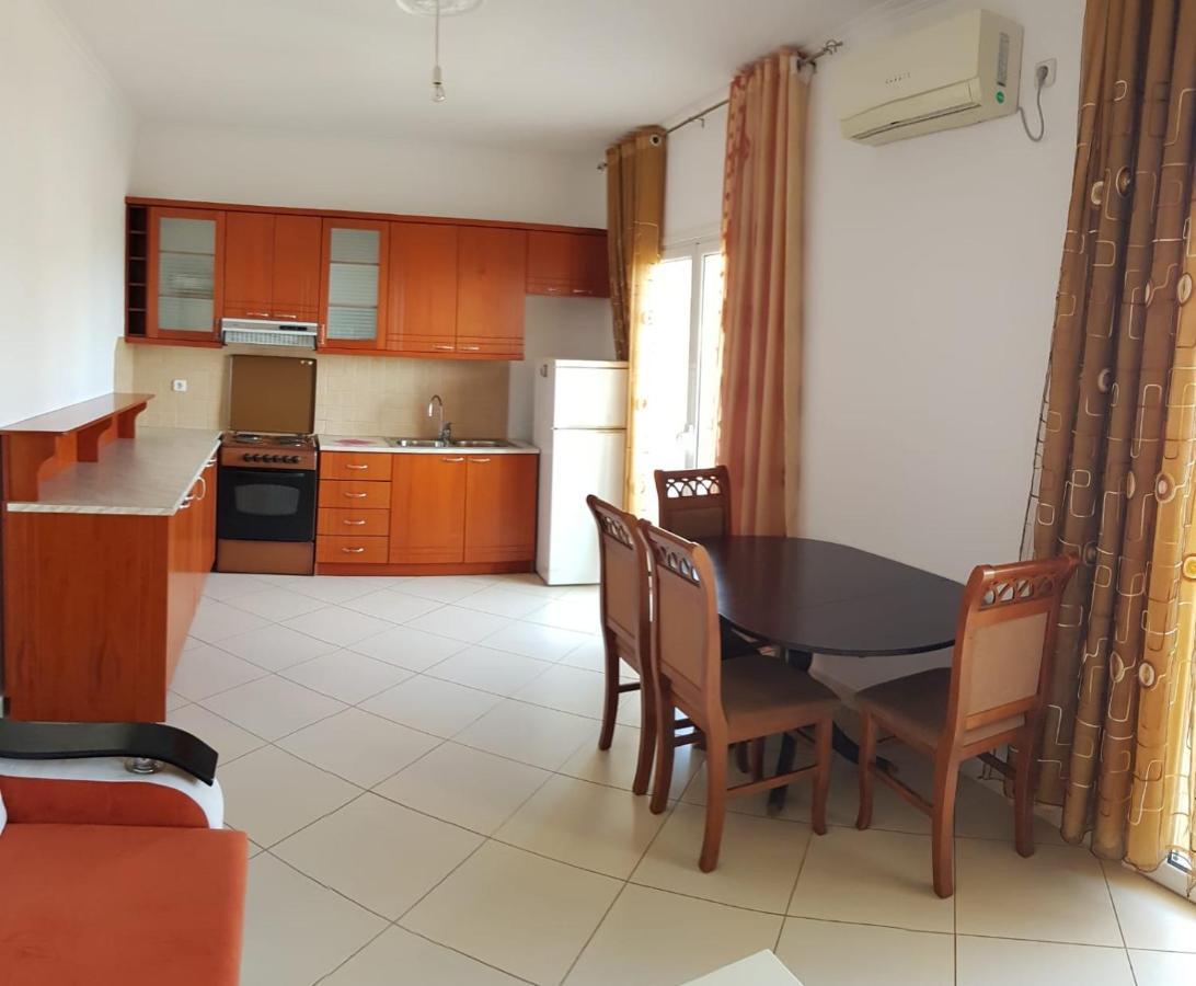 Stunning Sea View Apartments Sarande Ngoại thất bức ảnh