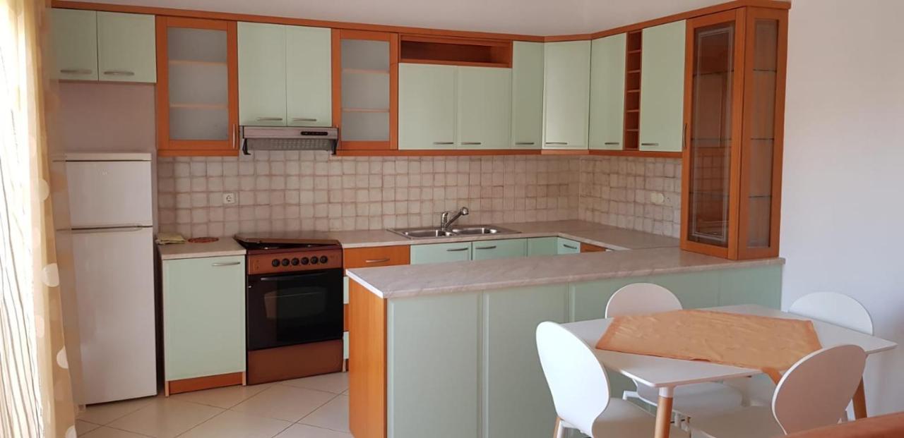 Stunning Sea View Apartments Sarande Ngoại thất bức ảnh