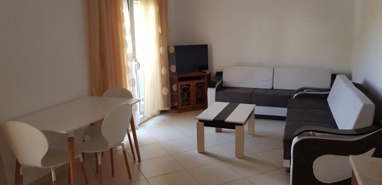 Stunning Sea View Apartments Sarande Ngoại thất bức ảnh