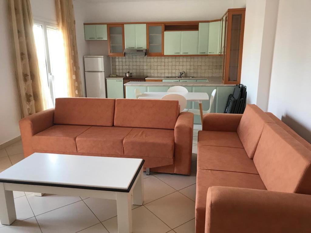 Stunning Sea View Apartments Sarande Phòng bức ảnh