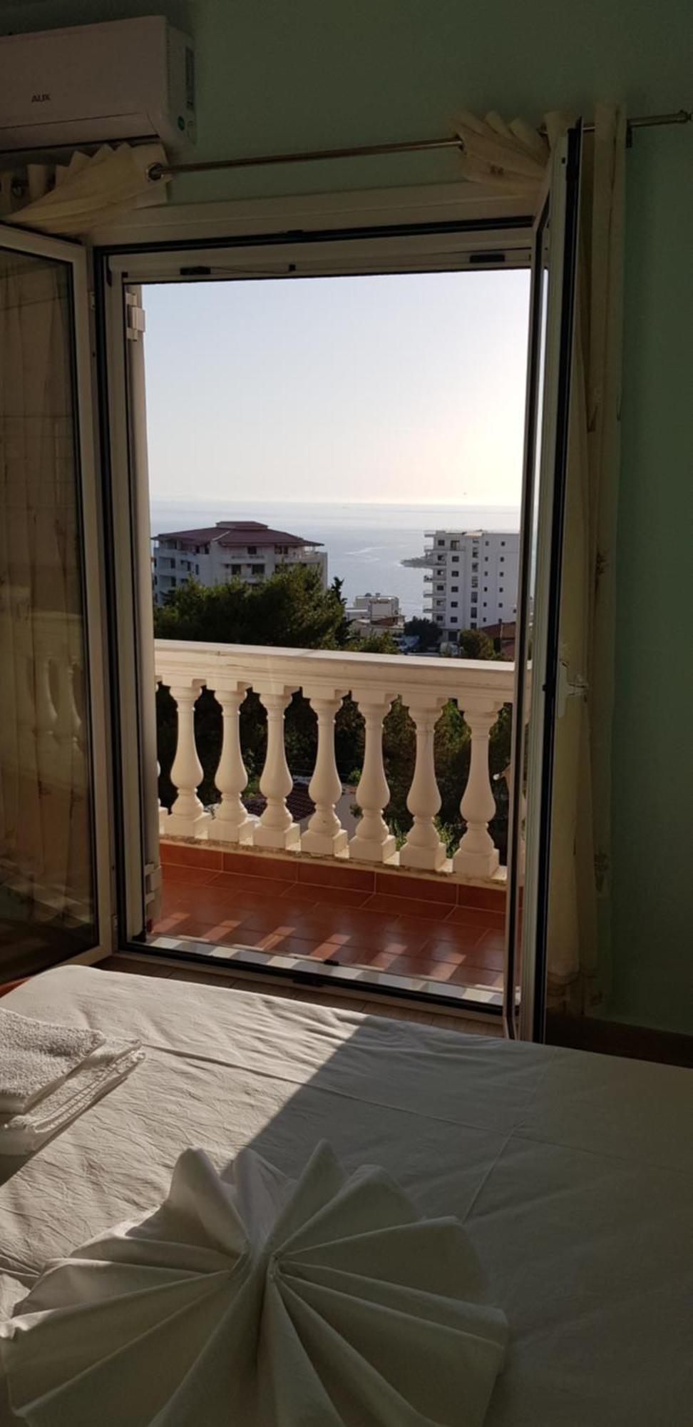 Stunning Sea View Apartments Sarande Phòng bức ảnh